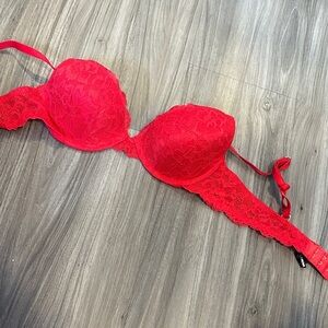 Fashion Nova Scarlet Lace Bra